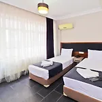 Hotel Diamond Old City