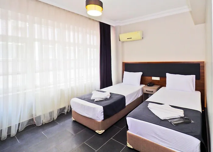 Hotel Diamond Old City