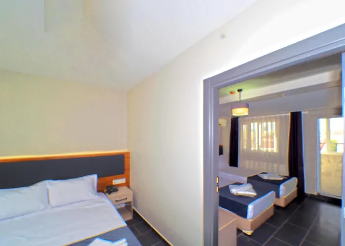 Diamond Old City Szálloda